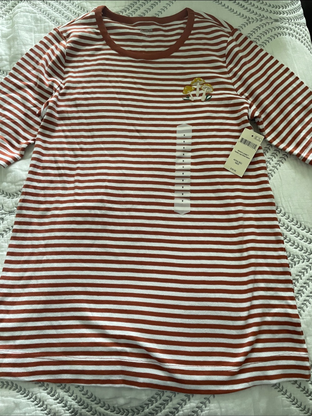 NWT Duluth trading co. Striped Rust/light brown and White short Sleeve Tee